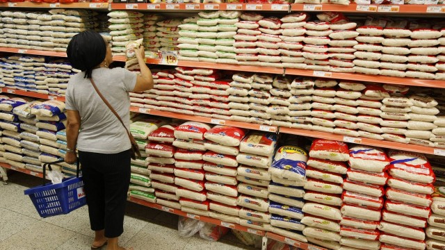 Os preços do arroz ainda continuarão altos, mas deixam de subir - Foto: Arquivo